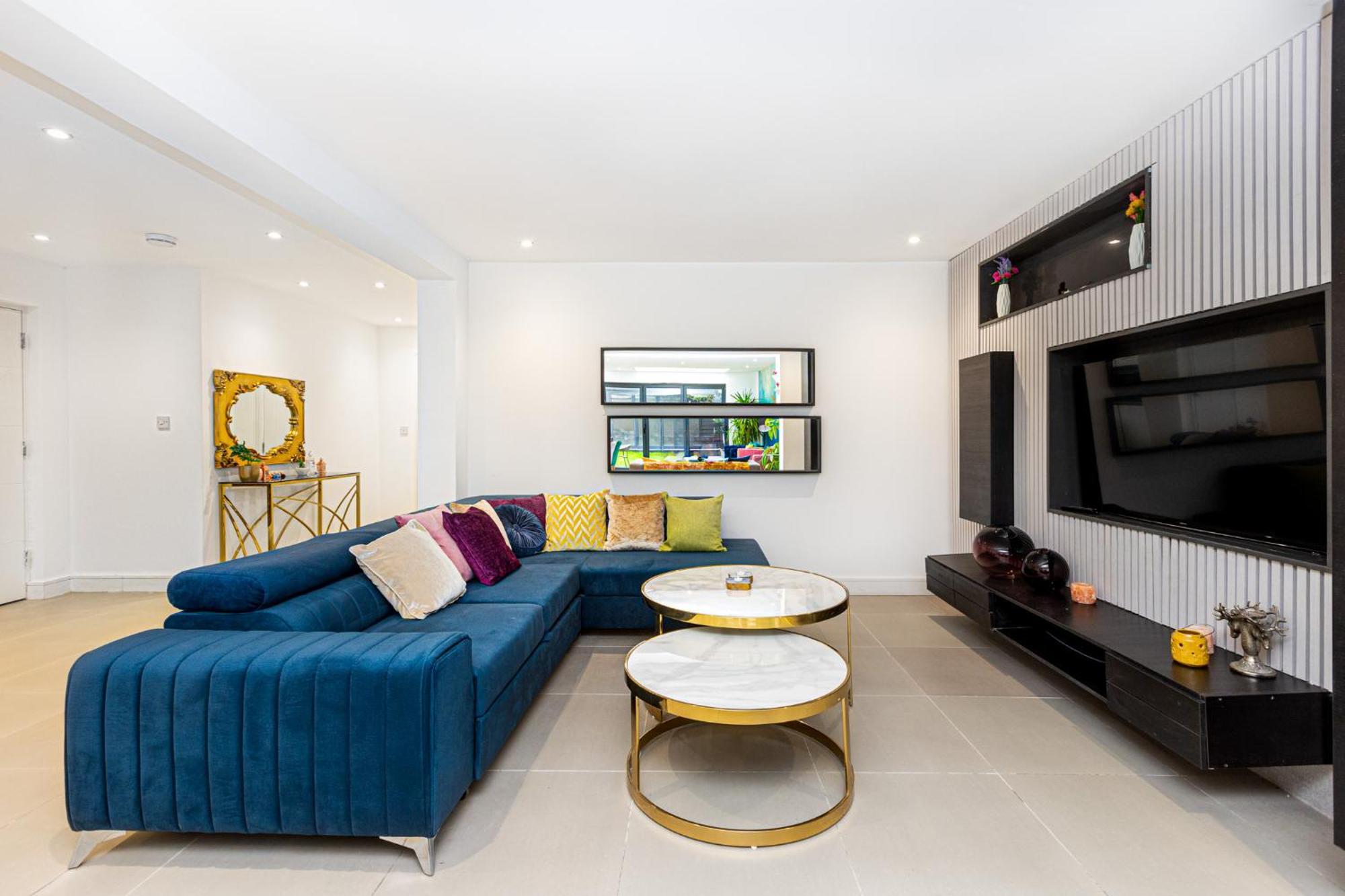 Luxury 3br Flat, Parking & Garden, Nw Appartamento *