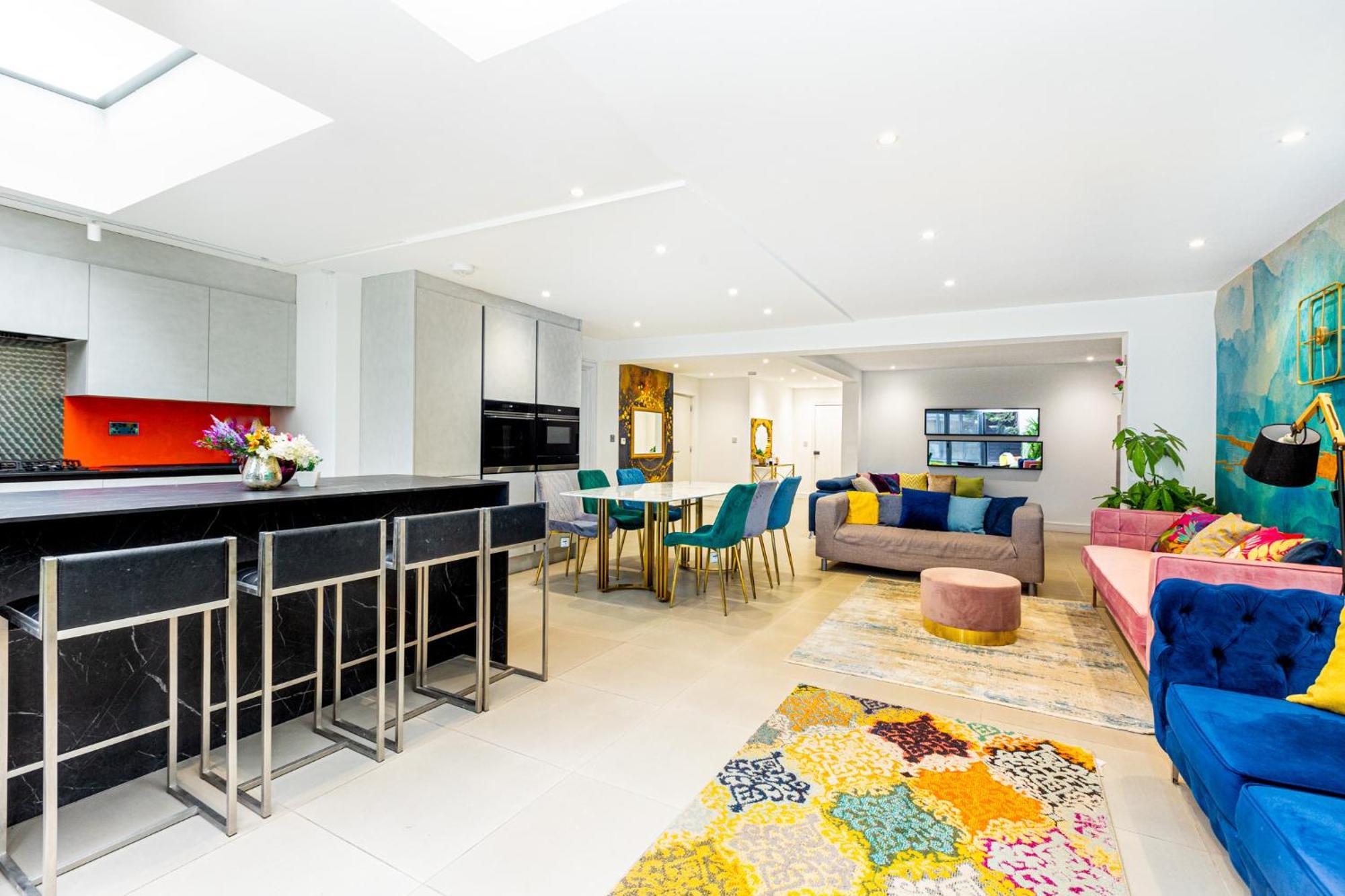 Appartamento Luxury 3br Flat, Parking & Garden, Nw